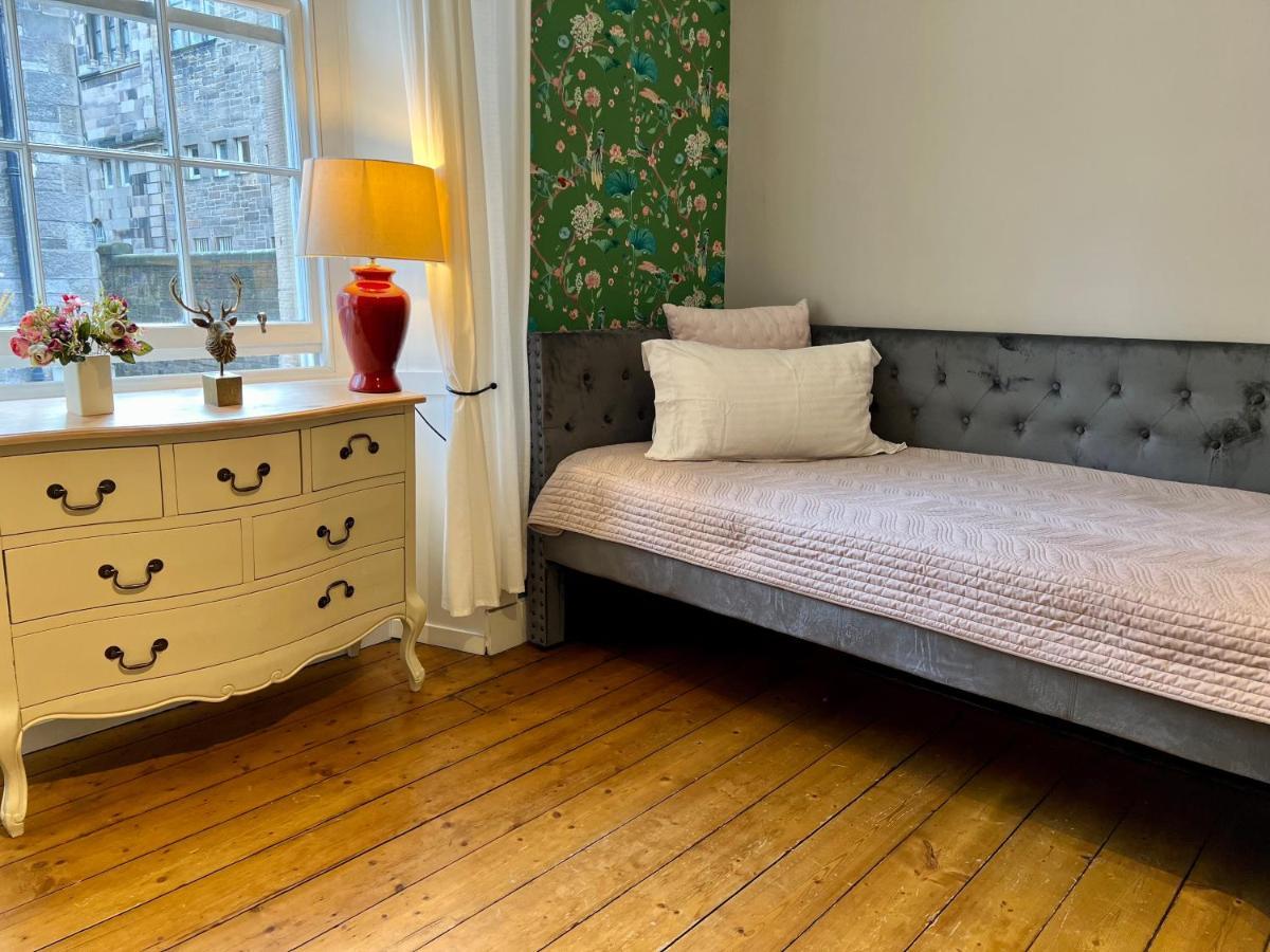 Old Town Centre Apartment 5 Mins To Edinburgh Castle Екстериор снимка